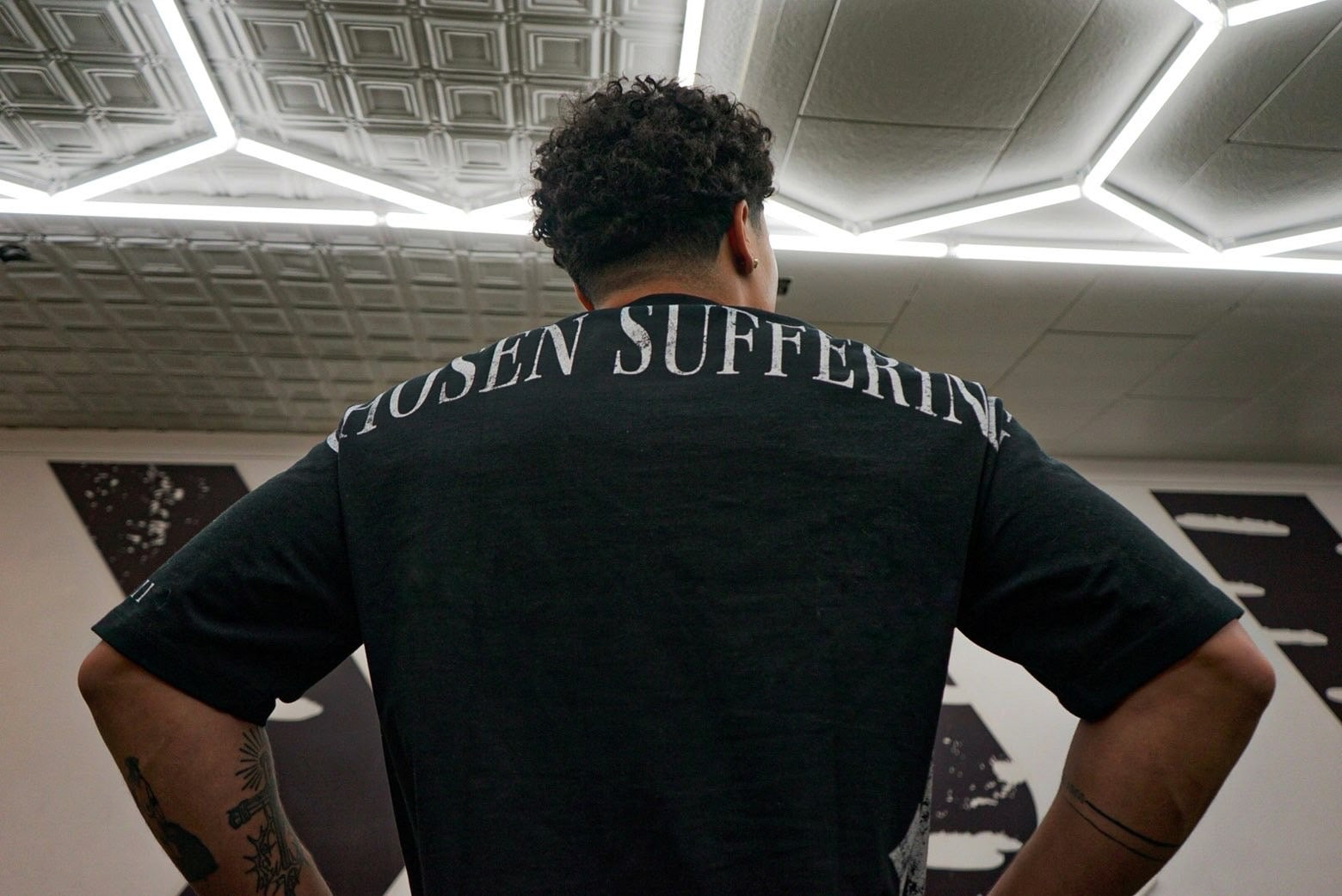 Chosen Suffering Oversized Tee (Romans 8:11)